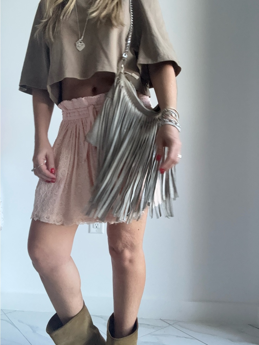 Forever 21 🍧🍧 Lace Tiered Mini Skirt - Blush Pink